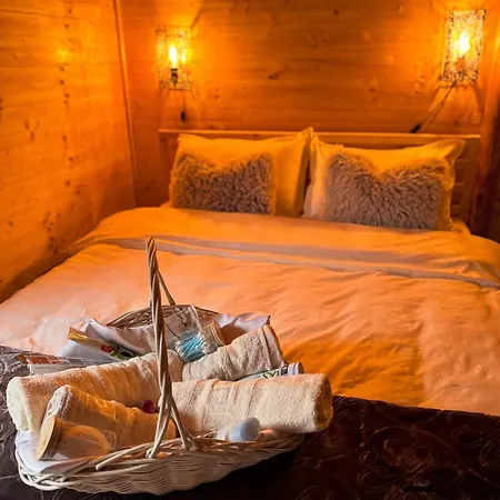 Drveni San Senovic 2 * Bogutovac