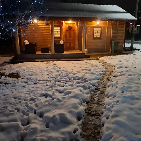 Vakantiehuis Drveni San Senovic 2 Bogutovac