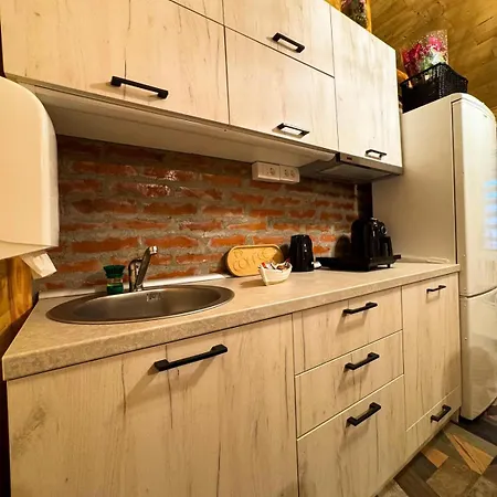 Drveni San Senovic 2 Feriehus Bogutovac